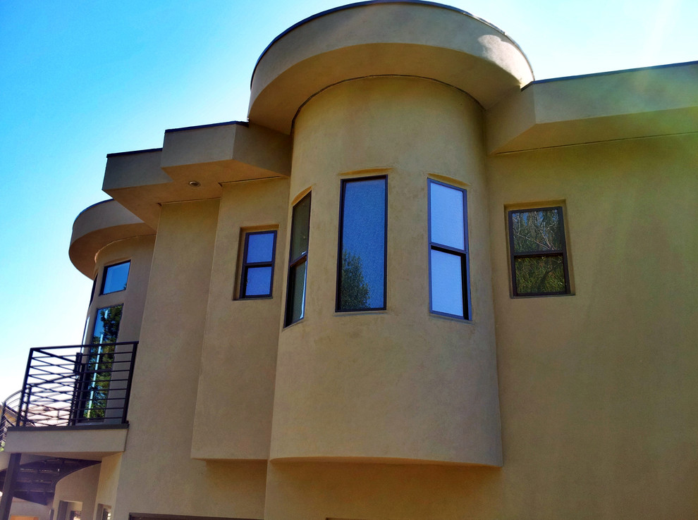 Davis Modern Contemporary