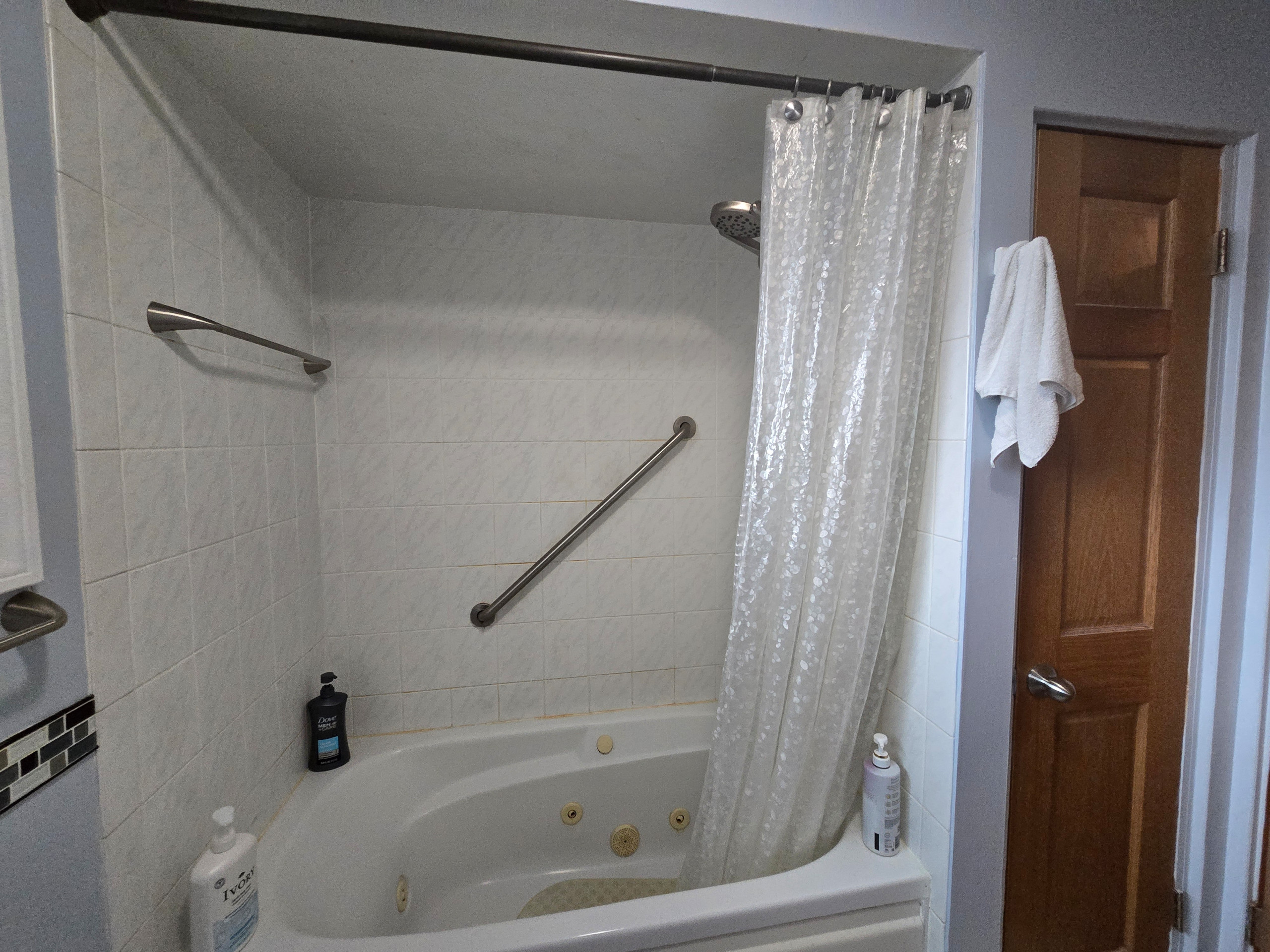 Rewarding small bathroom transformation