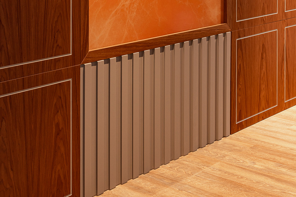 Декоративная стена. Фрагмент