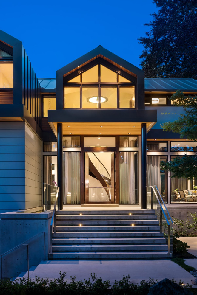 Inspiration for a contemporary entrance in Vancouver.