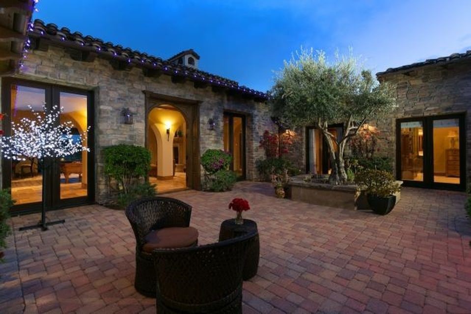 Rancho Santa Fe Luxury home staging