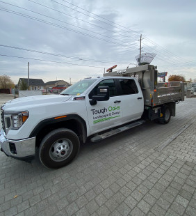 TOUGH OAKS LANDSCAPING