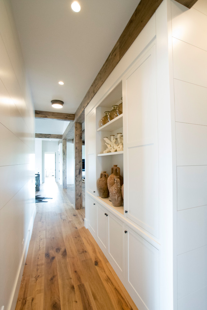 Hallway - rustic hallway idea