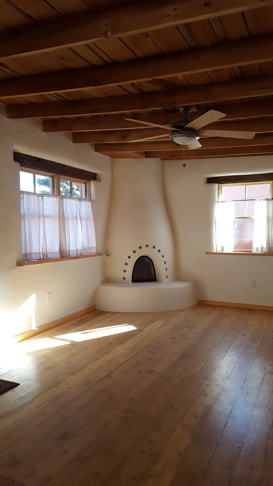 Photo of a living room in Albuquerque.
