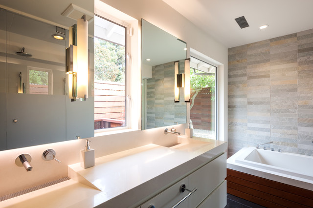 lois lane modern-badezimmer