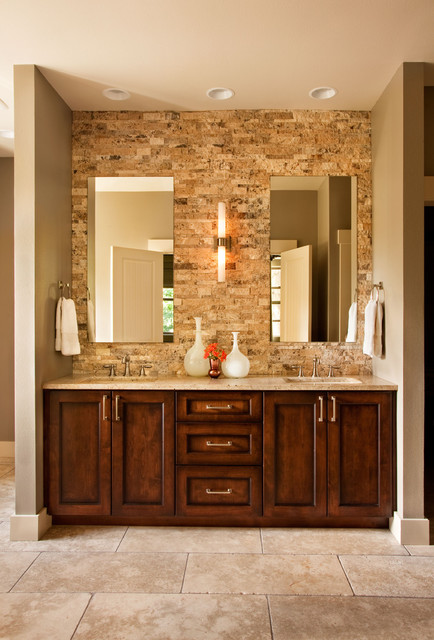 Transitional Bathroom klassisch-modern-badezimmer