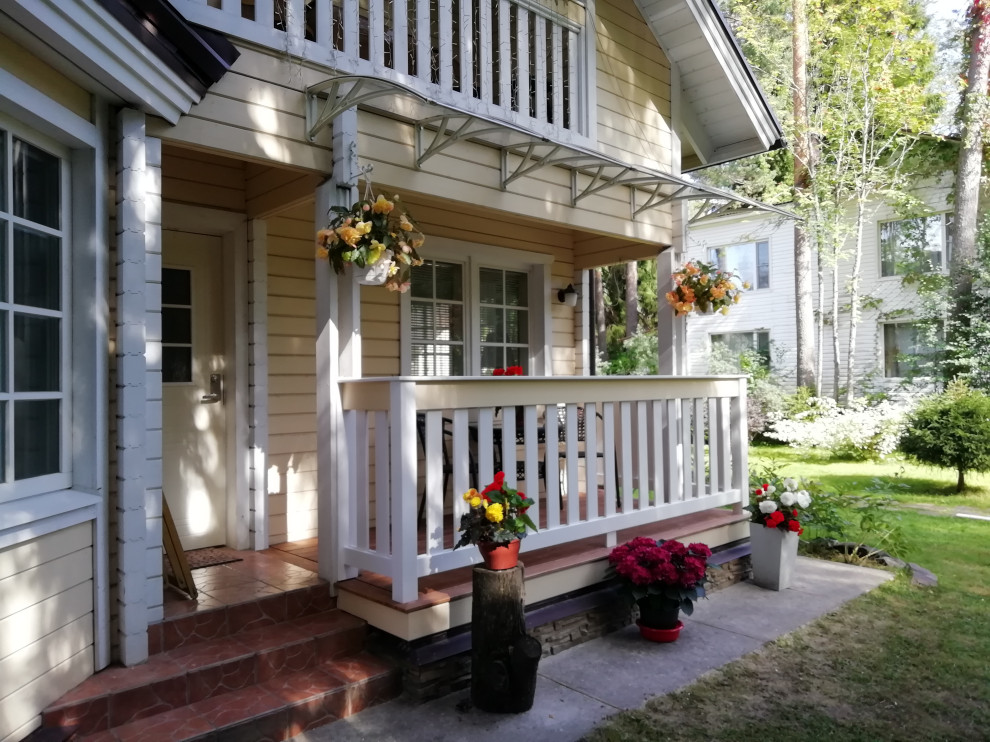 Небольшая реконструкция террасы с ограждениями, в Репино