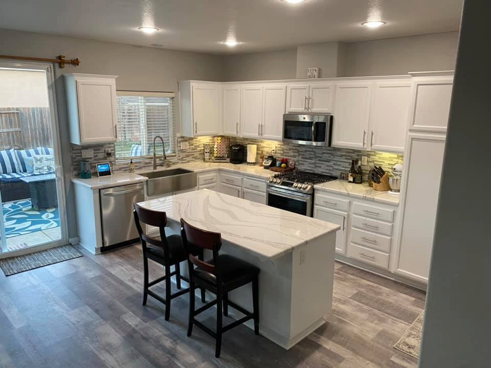 California Granite & Natural Stone