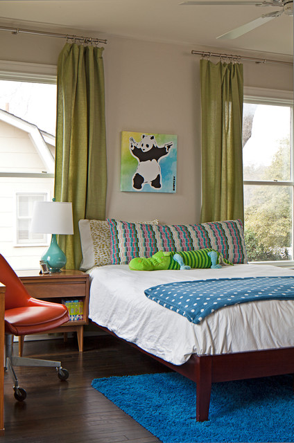 Ran Master Bedroom moderno-camera-da-letto