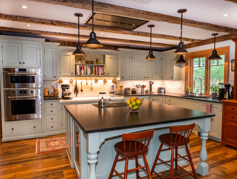 Kitchen - rustic kitchen idea in Boston