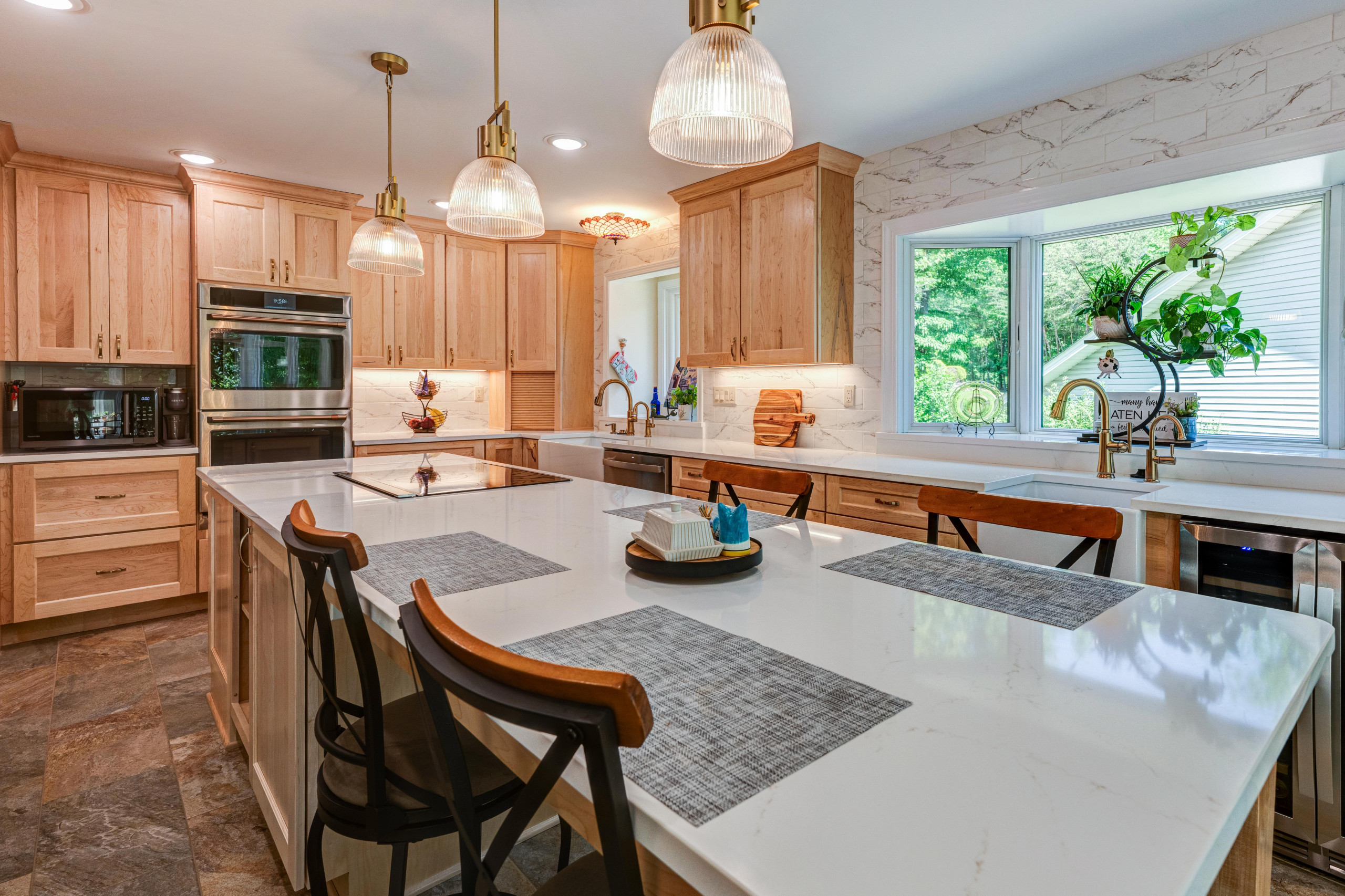 136 Lynhurst Drive - Kitchen
