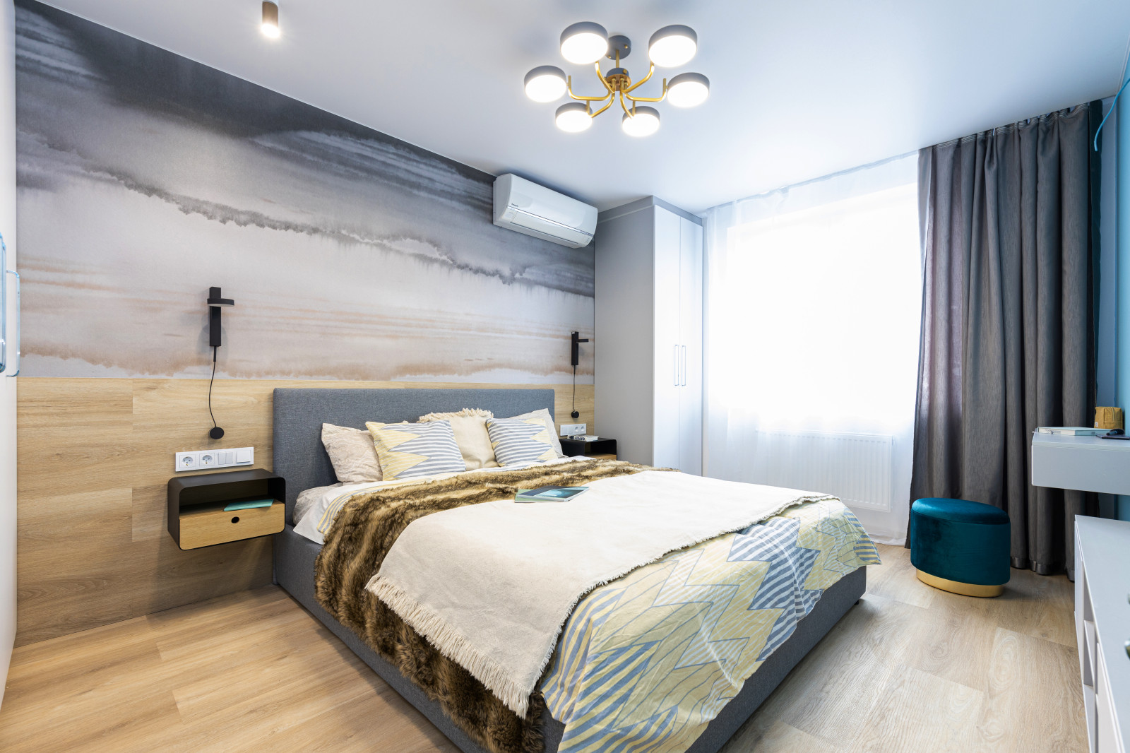 "Двушка" для программиста и художницы