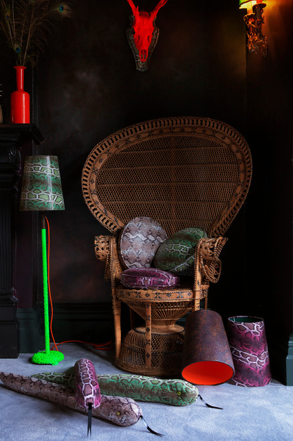 Eclectic design by  BRAVE BOUTIQUE eklektisk-dagligstue