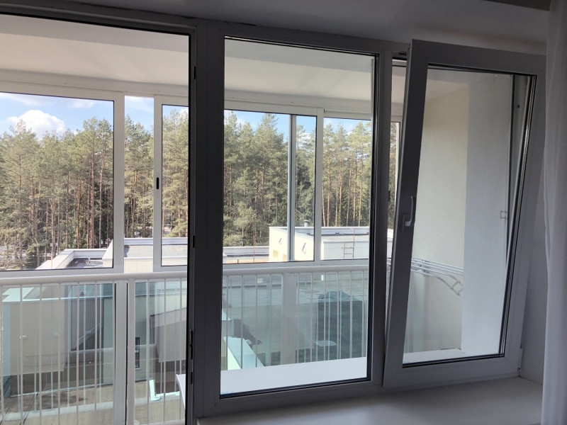 Алюминиевое раздвижное остекление лоджии