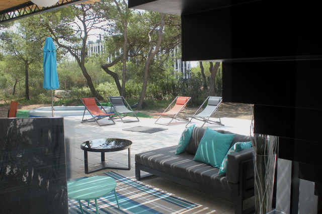 Villa al mare mediterraneo-terraza-y-balcon