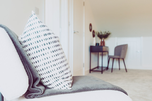 Staged to Sell - New Build Home - Pailton contemporary-bedroom
