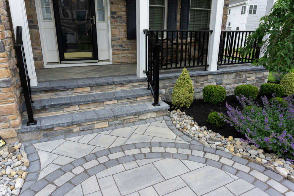 Manalapan, NJ: Front Porch and Landscaping