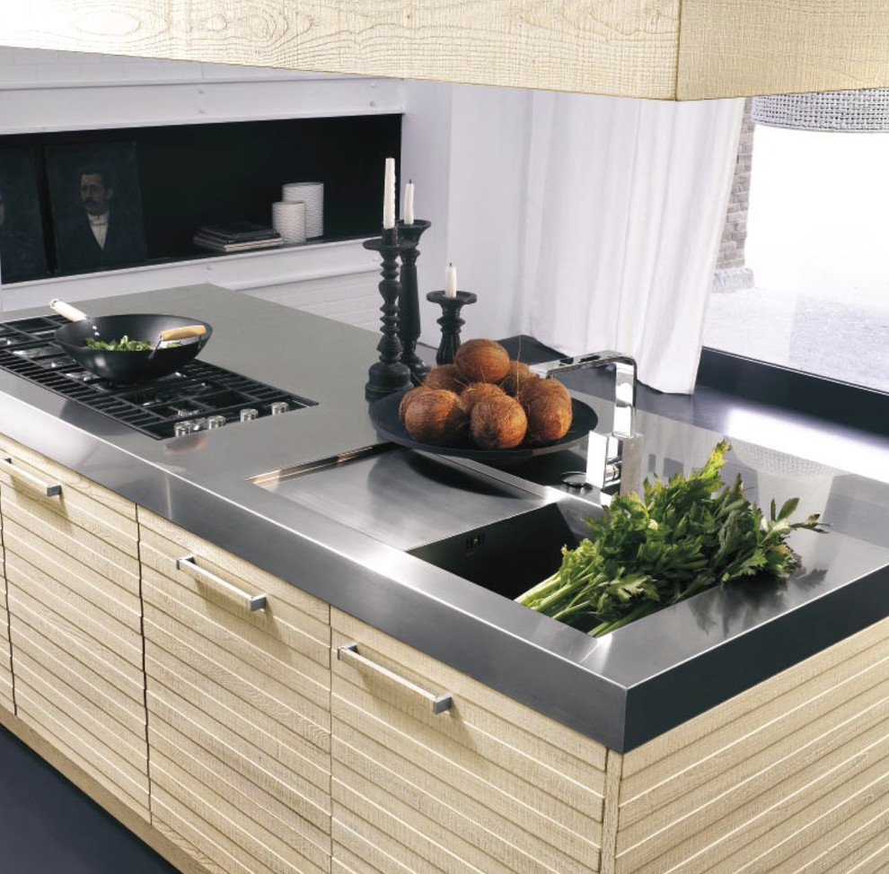 Design ideas for a modern kitchen in London.