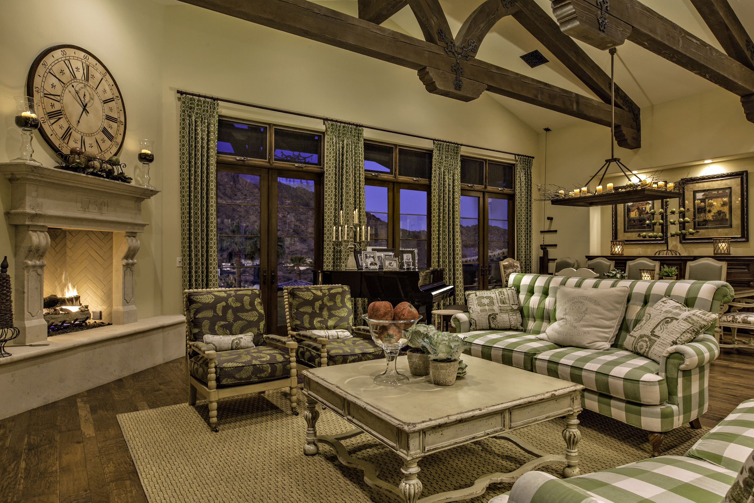 75 French Country Living Room Ideas You'll Love - January, 2026 | Houzz, image size:2560x1710