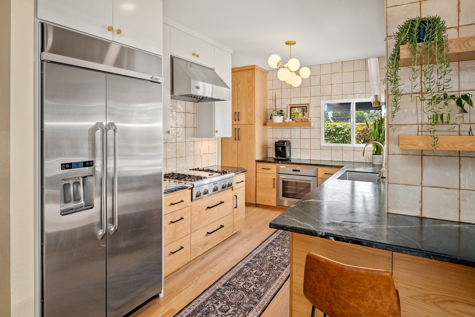 Barranca Ct Kitchen