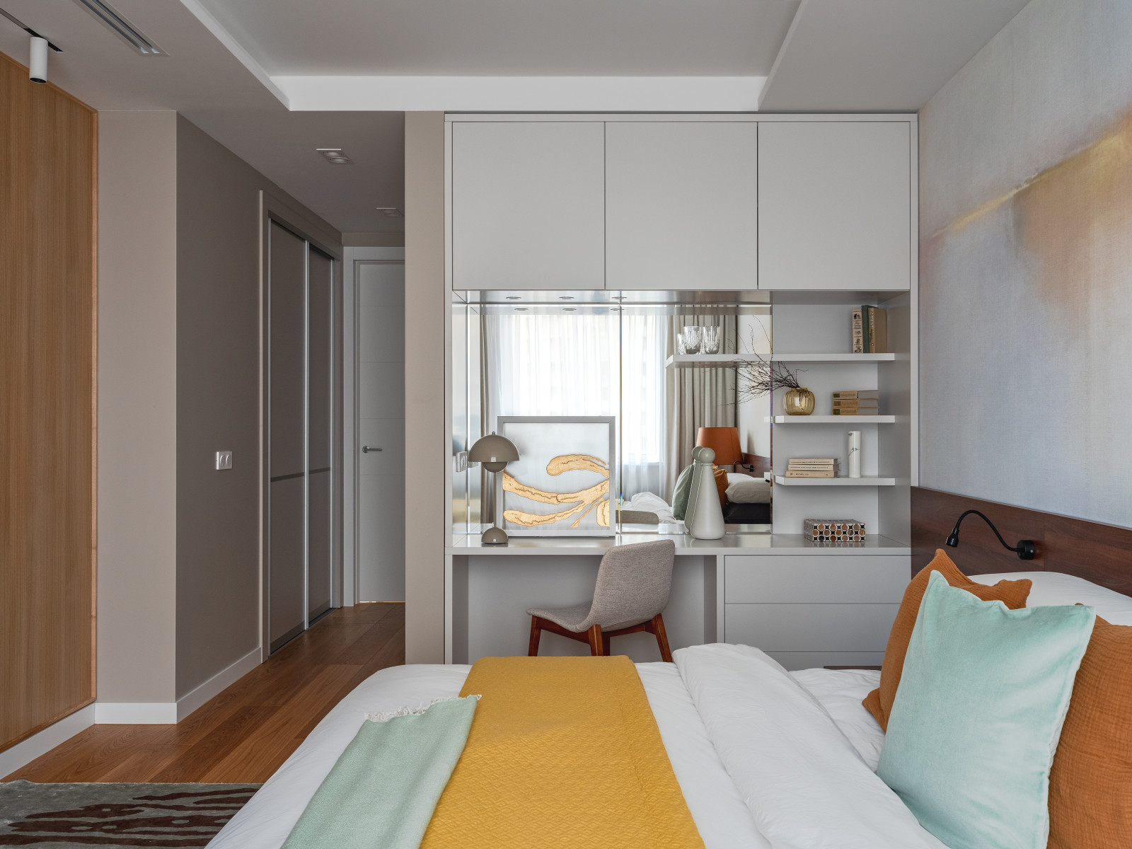 КВАРТИРА НА МОСФИЛЬМОВСКОЙ