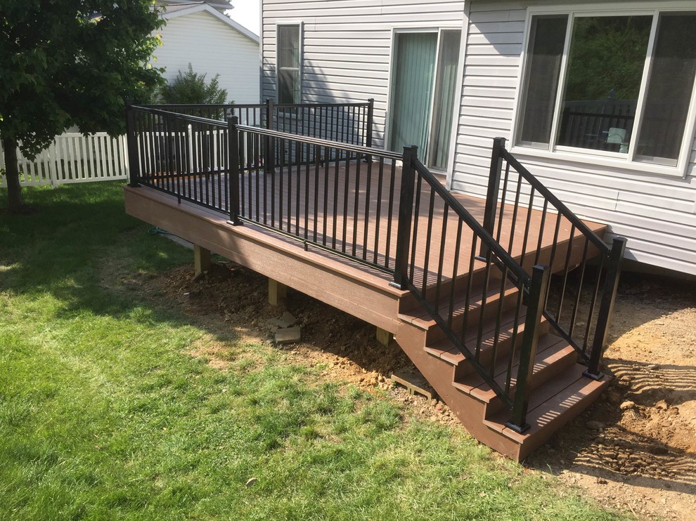 Deck - small traditional backyard deck idea with no cover