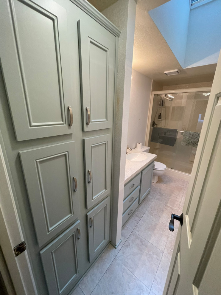 Bathroom Cabinet Refacing & Linen Closet Transformation