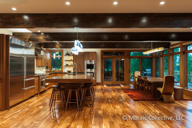 Custom Home Interiors and Exteriors for David K. Warfel Lighting Design minimalistisch-kueche