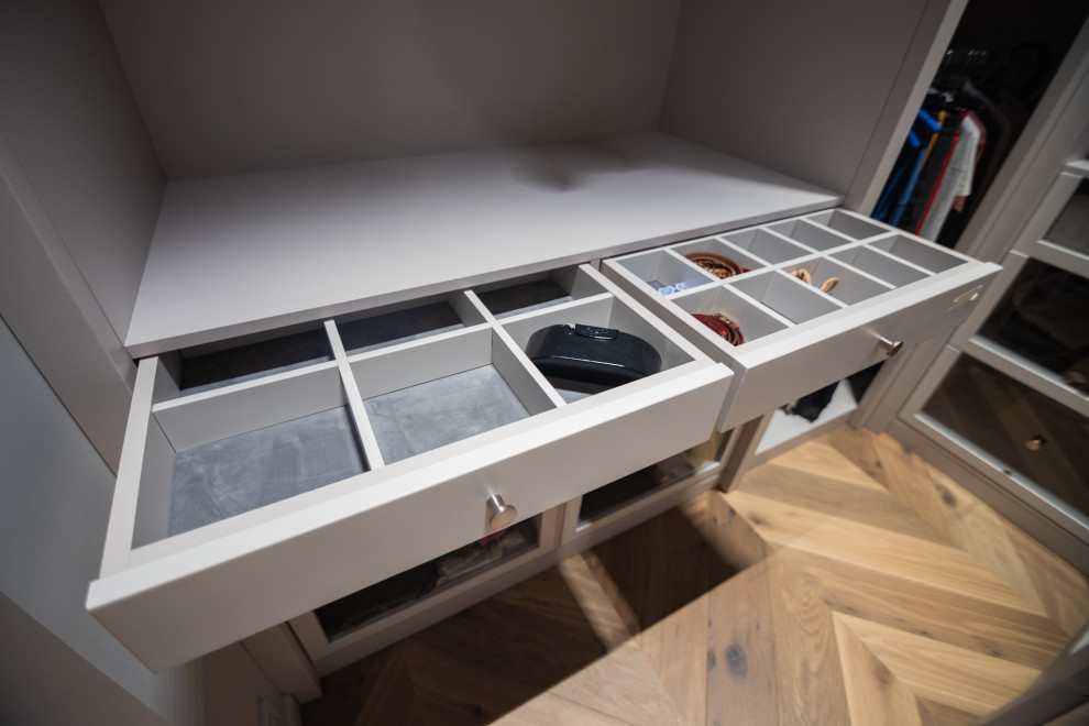 Обустройство гардеробной комнаты