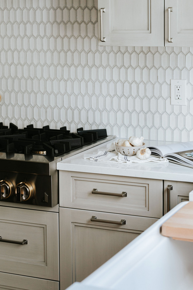Transitional kitchen photo in Denver