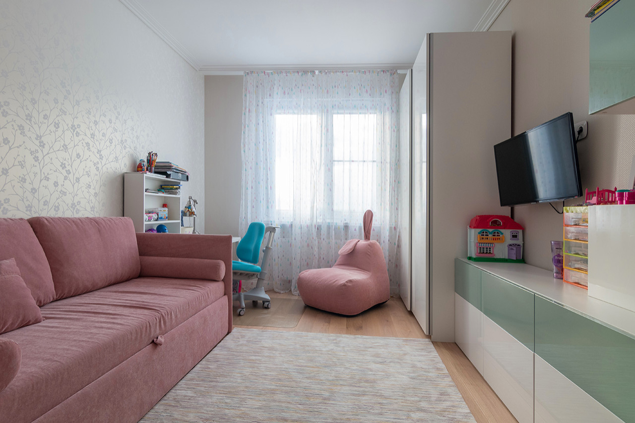 Дизайн четырехкомнатной квартиры в ЖК "Лучи".