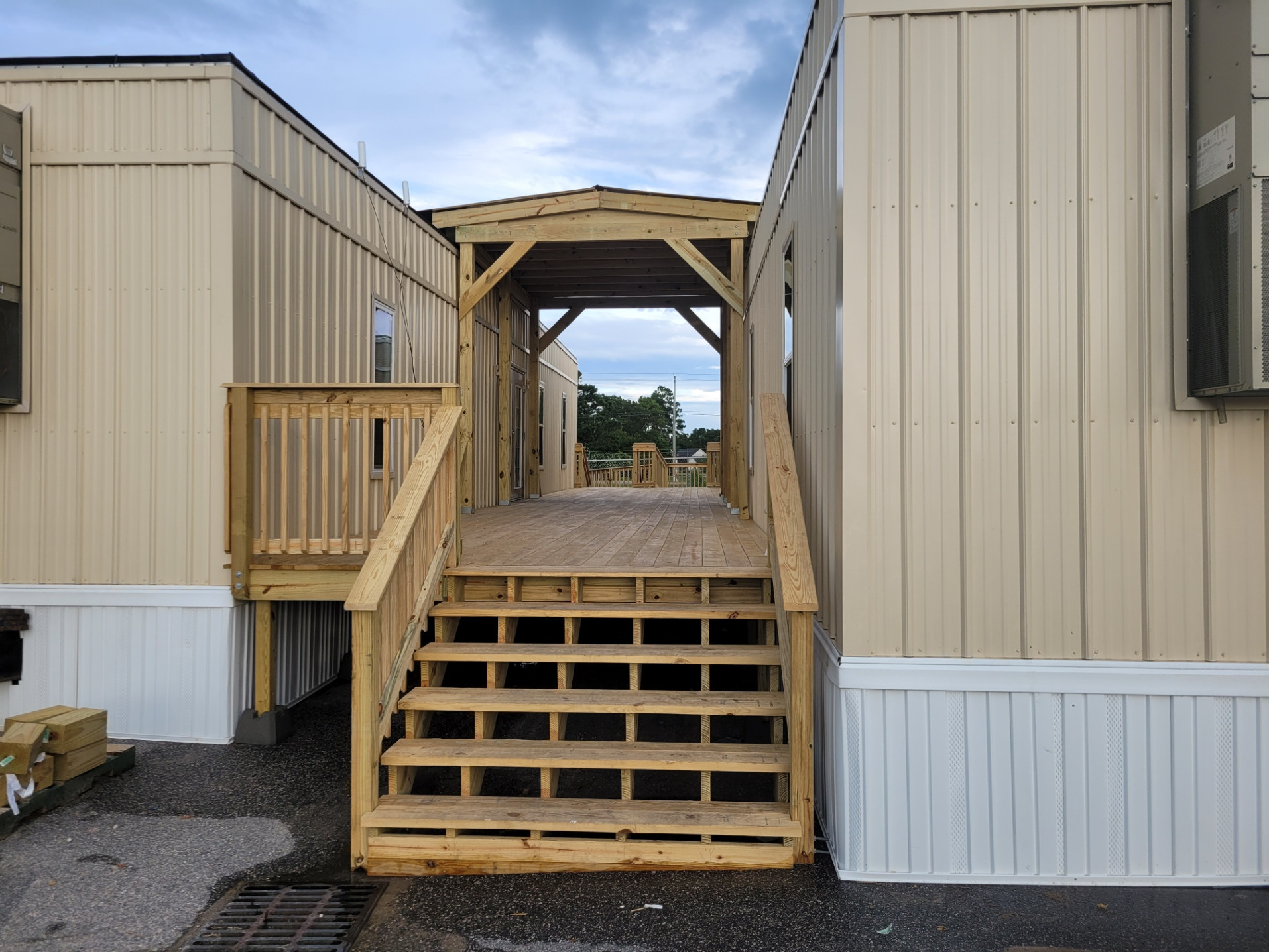 Conti Civil Deck