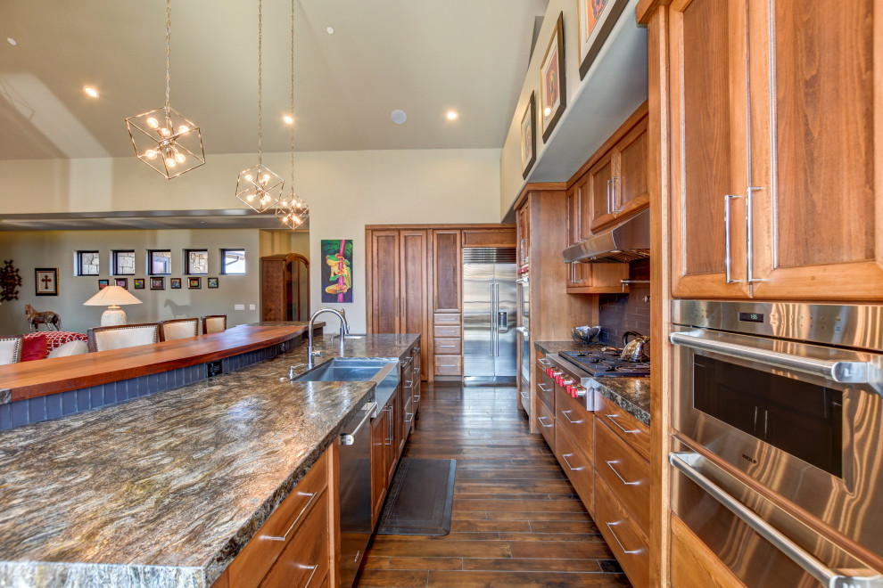Kitchen - kitchen idea in Phoenix