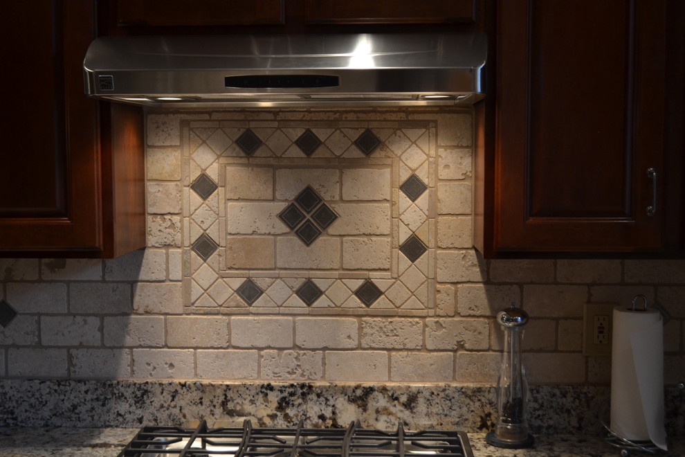 Tumbled travertine back splash