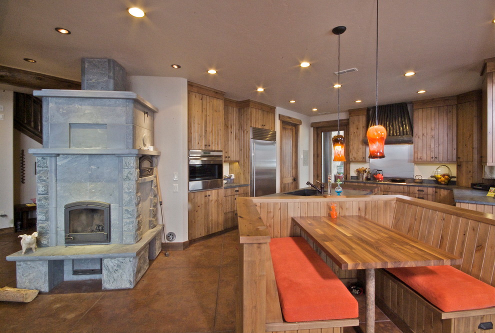 Kitchen - rustic kitchen idea