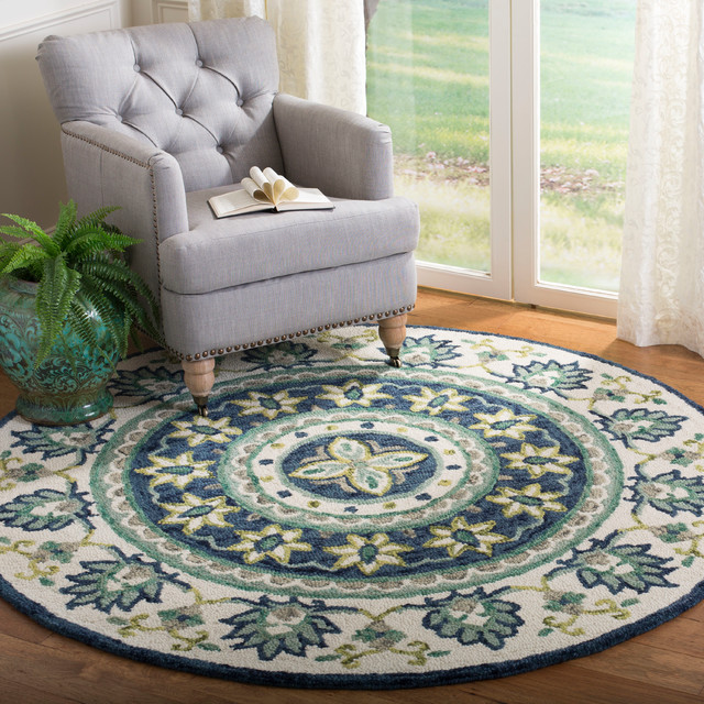 Safavieh Novelty Collection NOV606 Rug Traditional Area Rugs by