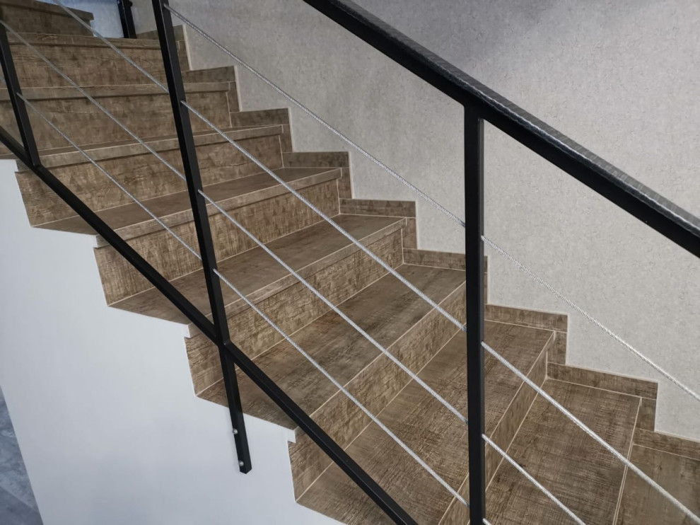 Лестница из керамогранита