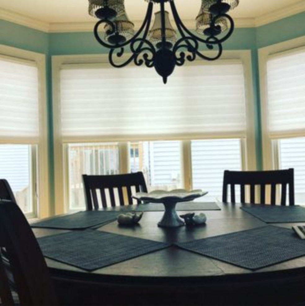 Alustra Vignette Modern Roman Shade
