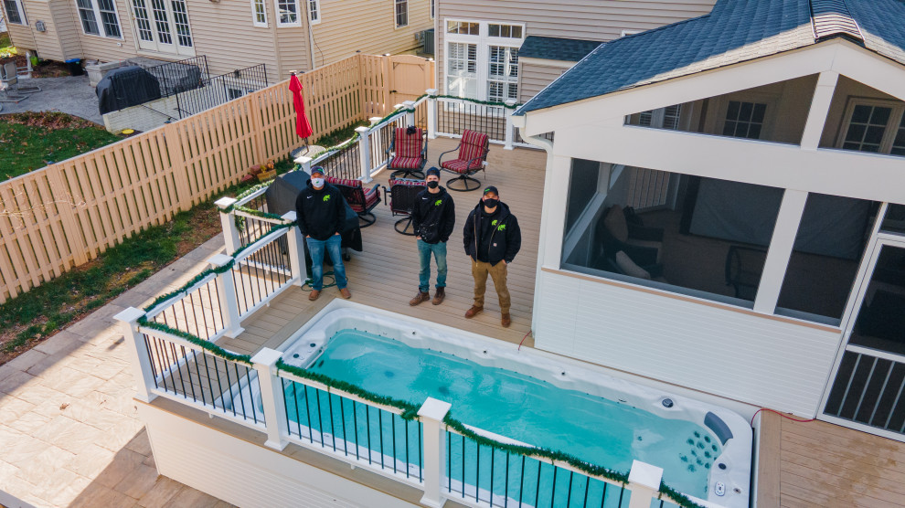 Clifton Screened Porch, Deck, & Infinity Pool