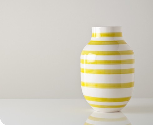 Large Yellow and White Omaggio Vase