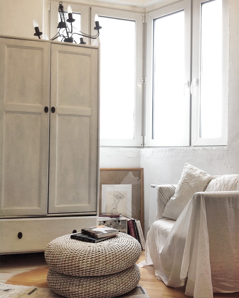 Белая  квартира