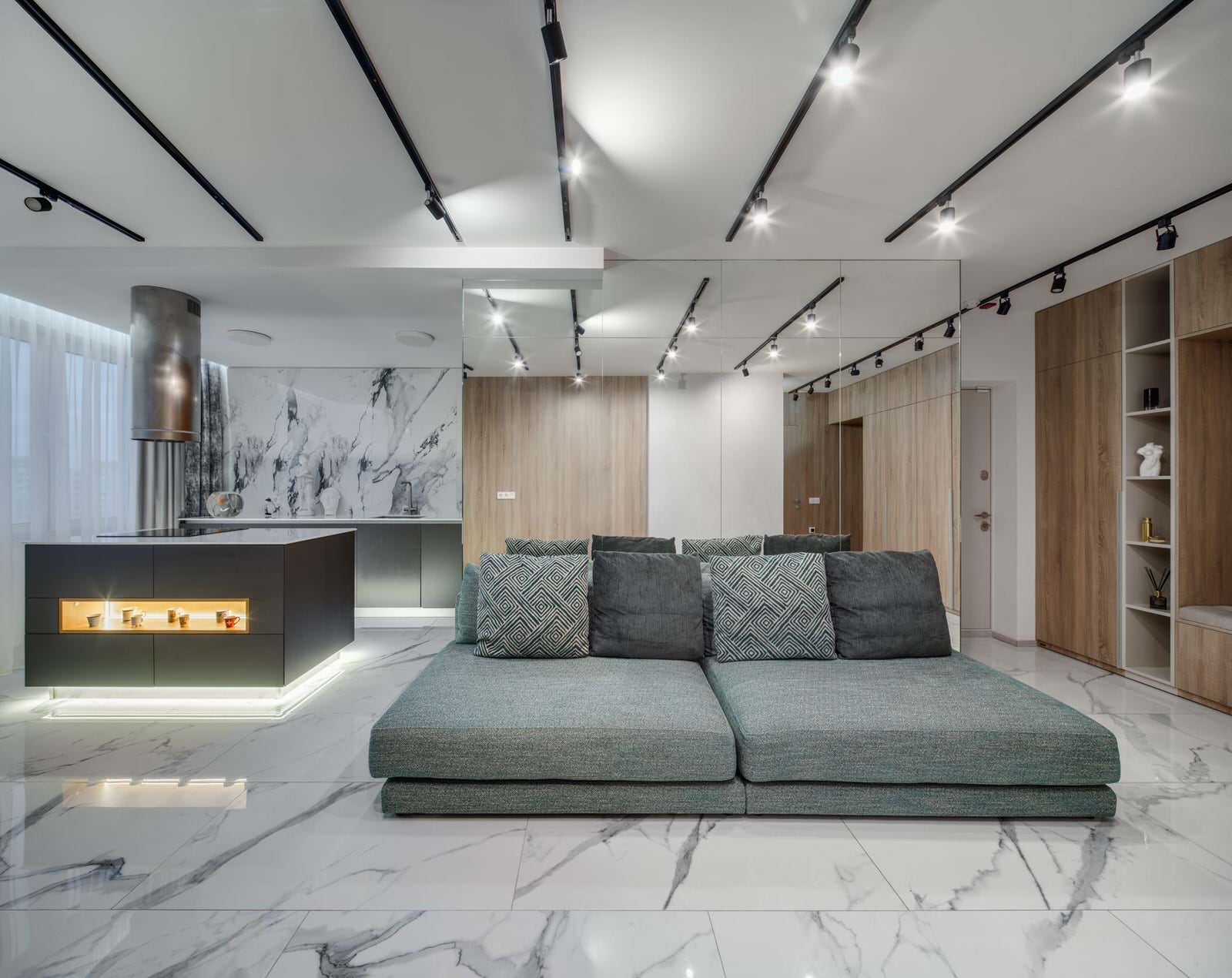 Дизайнерский ремонт двухкомнатной квартиры в светлых тонах