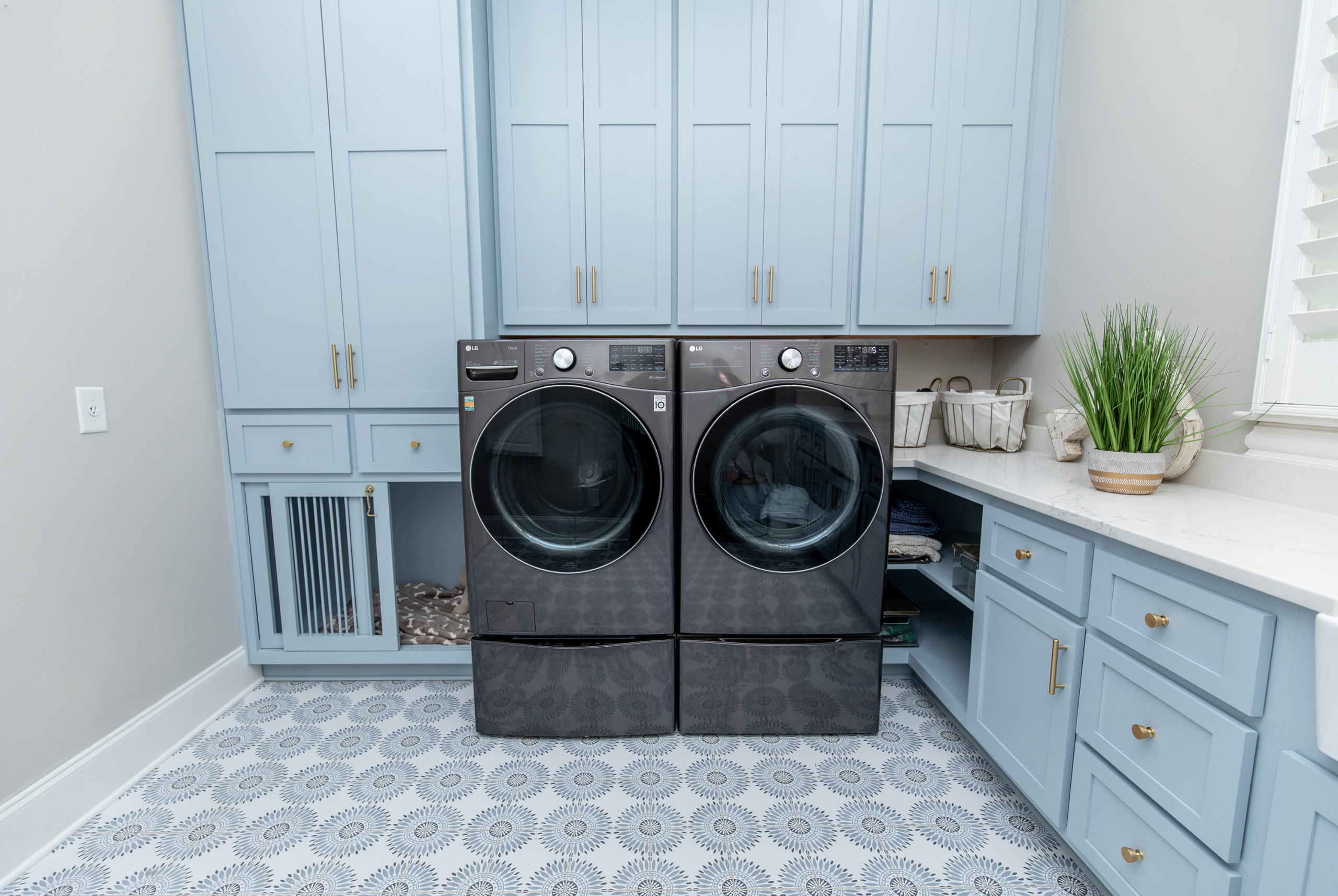 Lavish Laundry