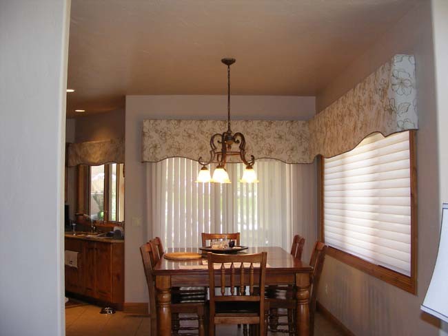 Kitchens Valances