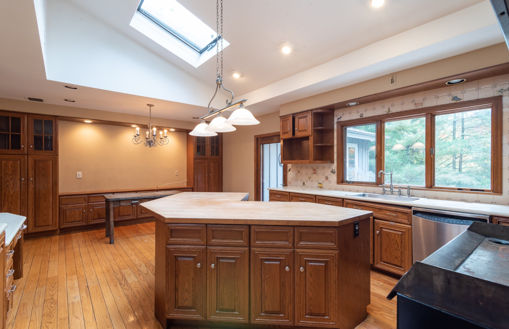 Bright White Kitchen