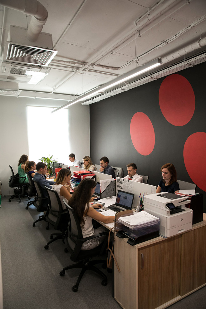 Интерьер компании Carcade