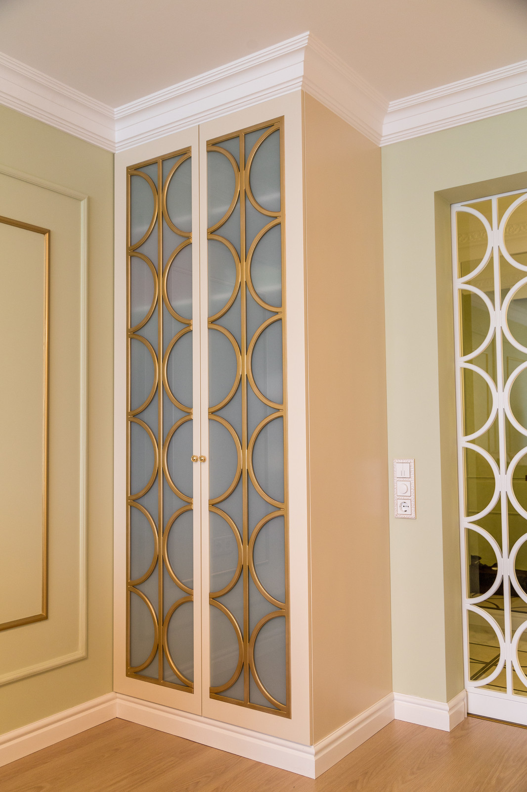 Неоклассика в панельки