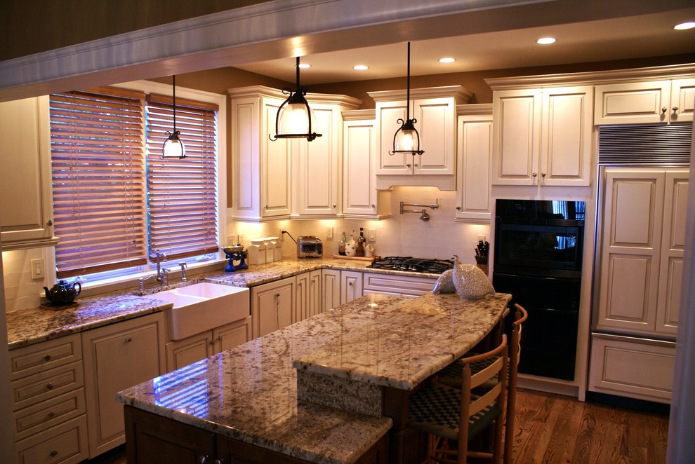 Photo of a traditional kitchen in Indianapolis.