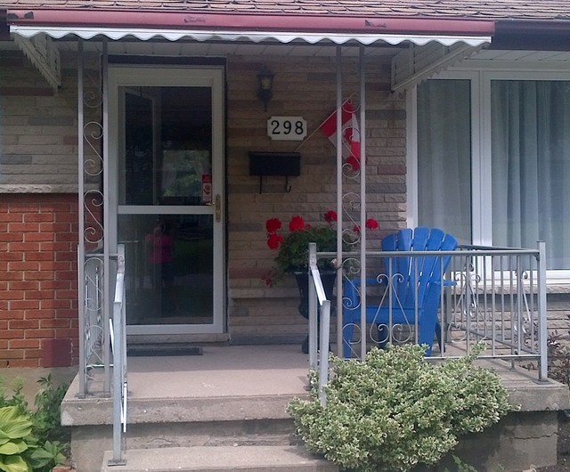 Off Center Front Door Question