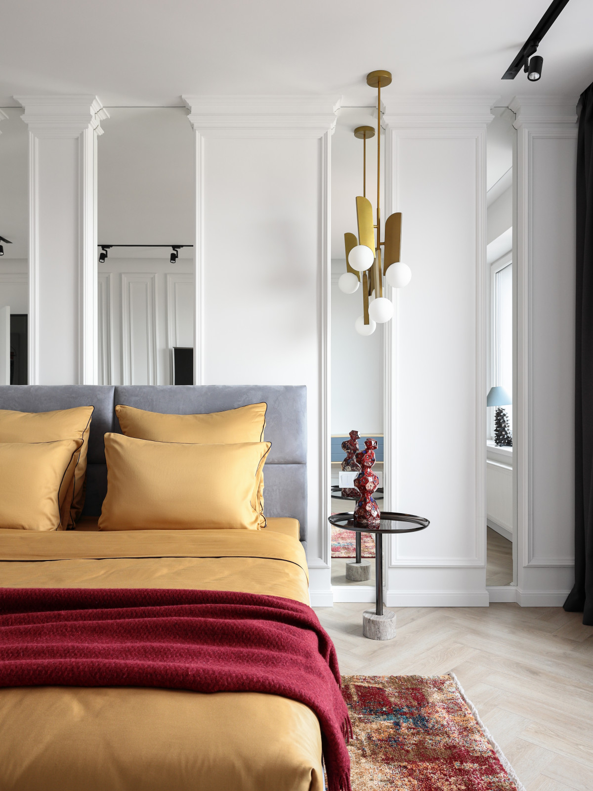 Стильная квартира с шаттерсами в Калининграде